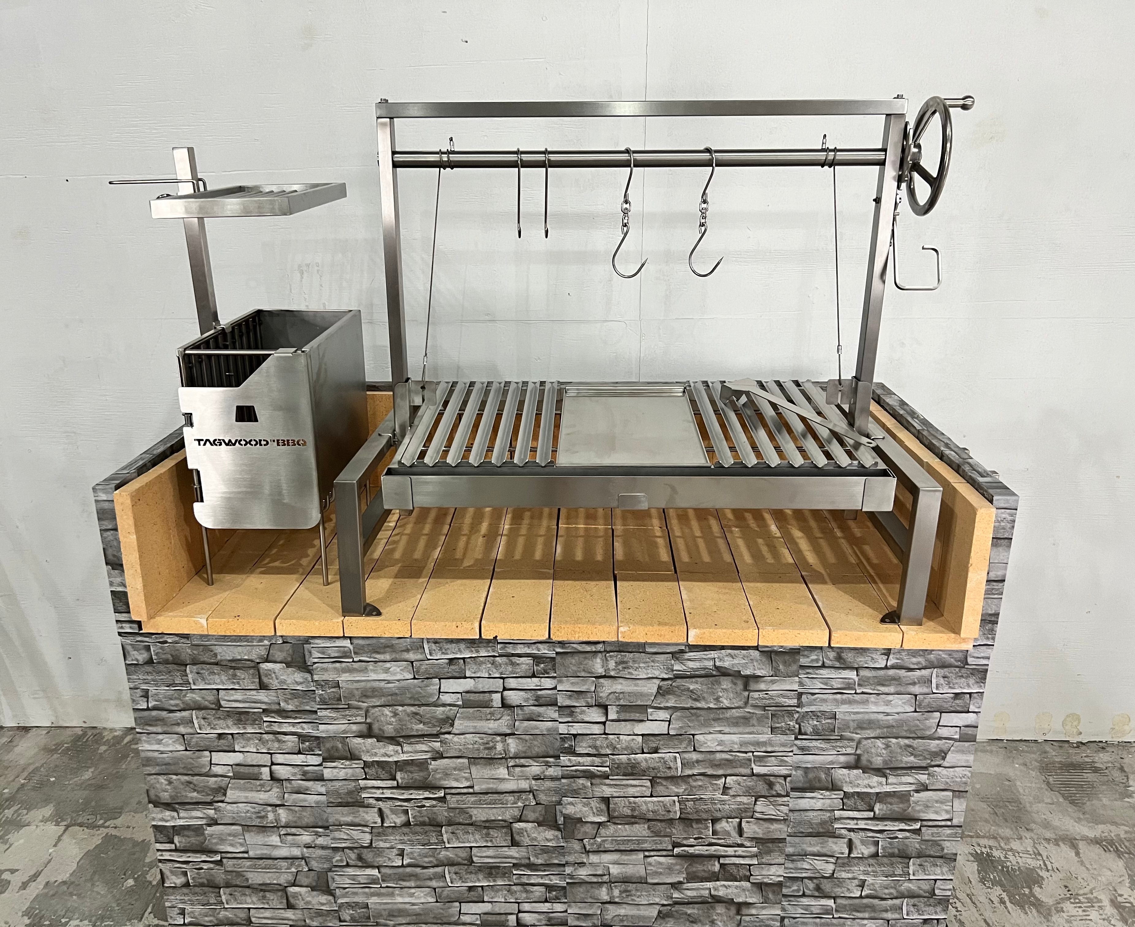 Tagwood BBQ09SS – Argentine Stainless Steel Santa Maria Grill